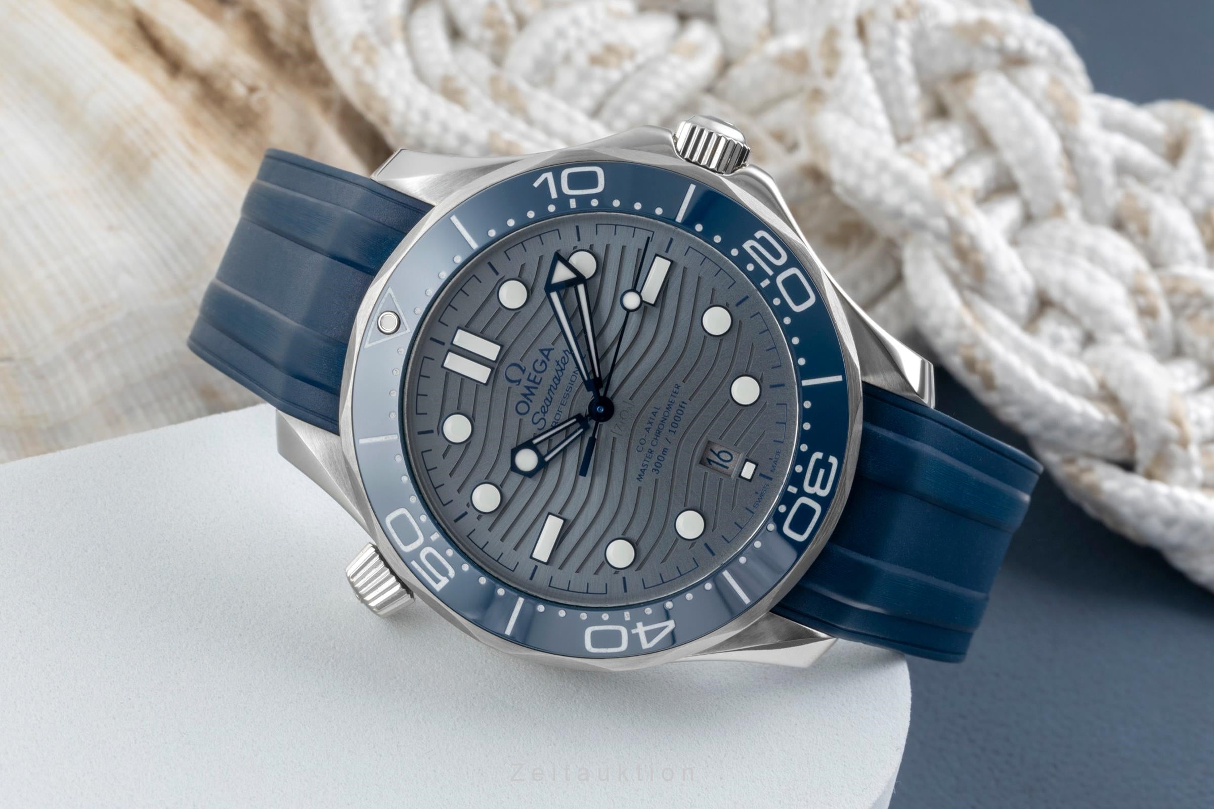 Omega Seamaster Diver 300 M Stahl Automatik Herrenuhr 210.32.42.20.06.001 B&P [2604905]