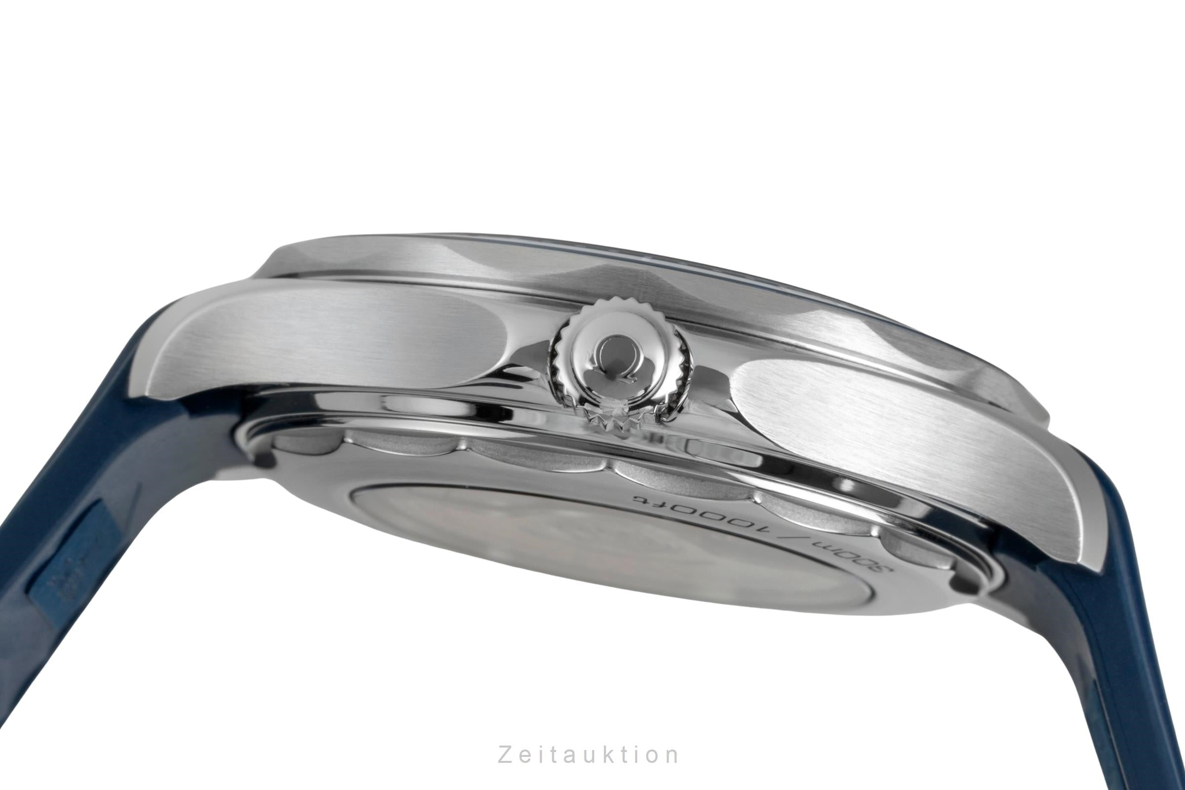 Omega Seamaster Diver 300 M Stahl Automatik Herrenuhr 210.32.42.20.06.001 B&P [2604905]