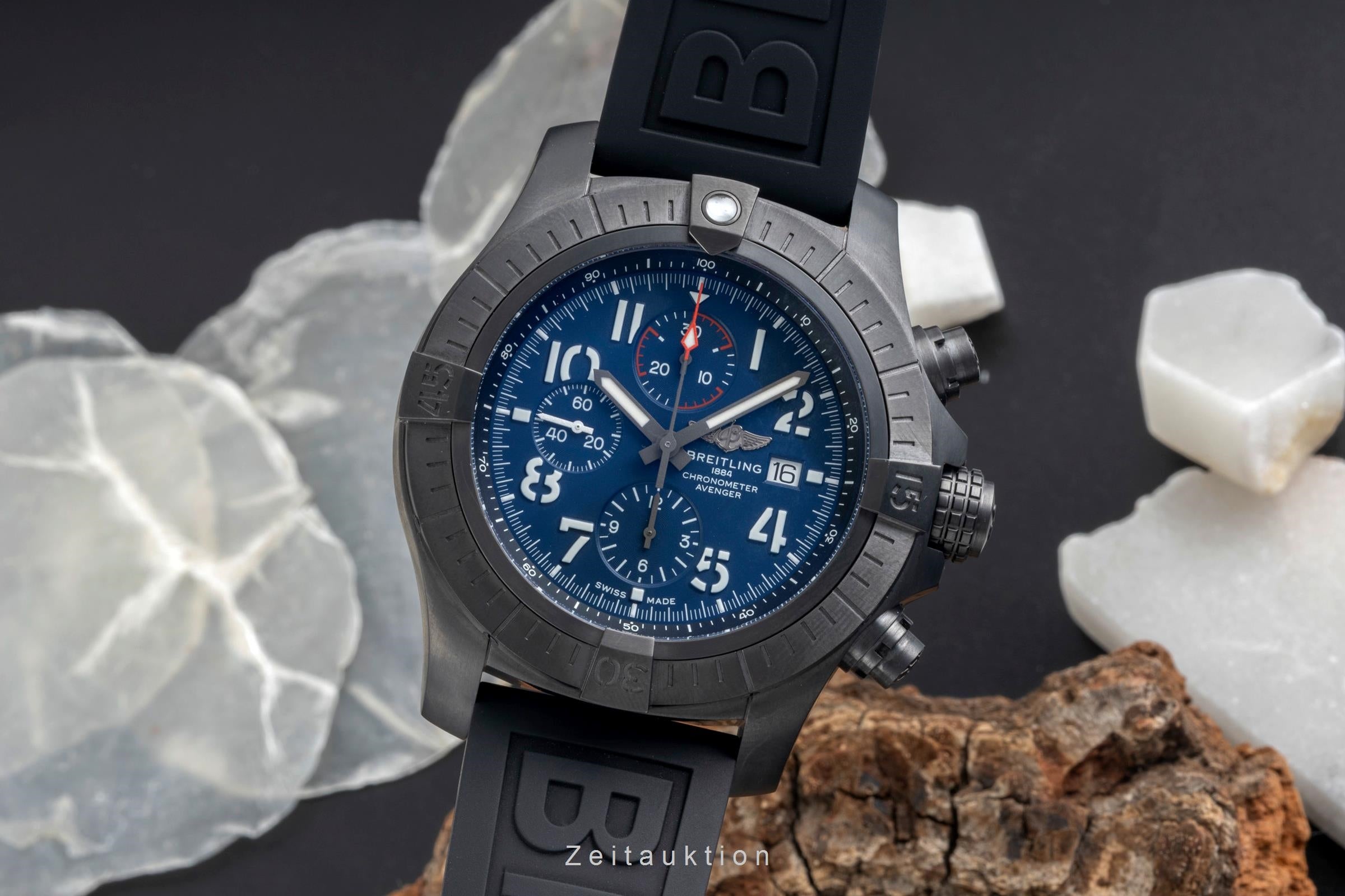 Breitling Super Avenger chronograph titanium automatic men's watch V13375101C1X1  [2604912]
