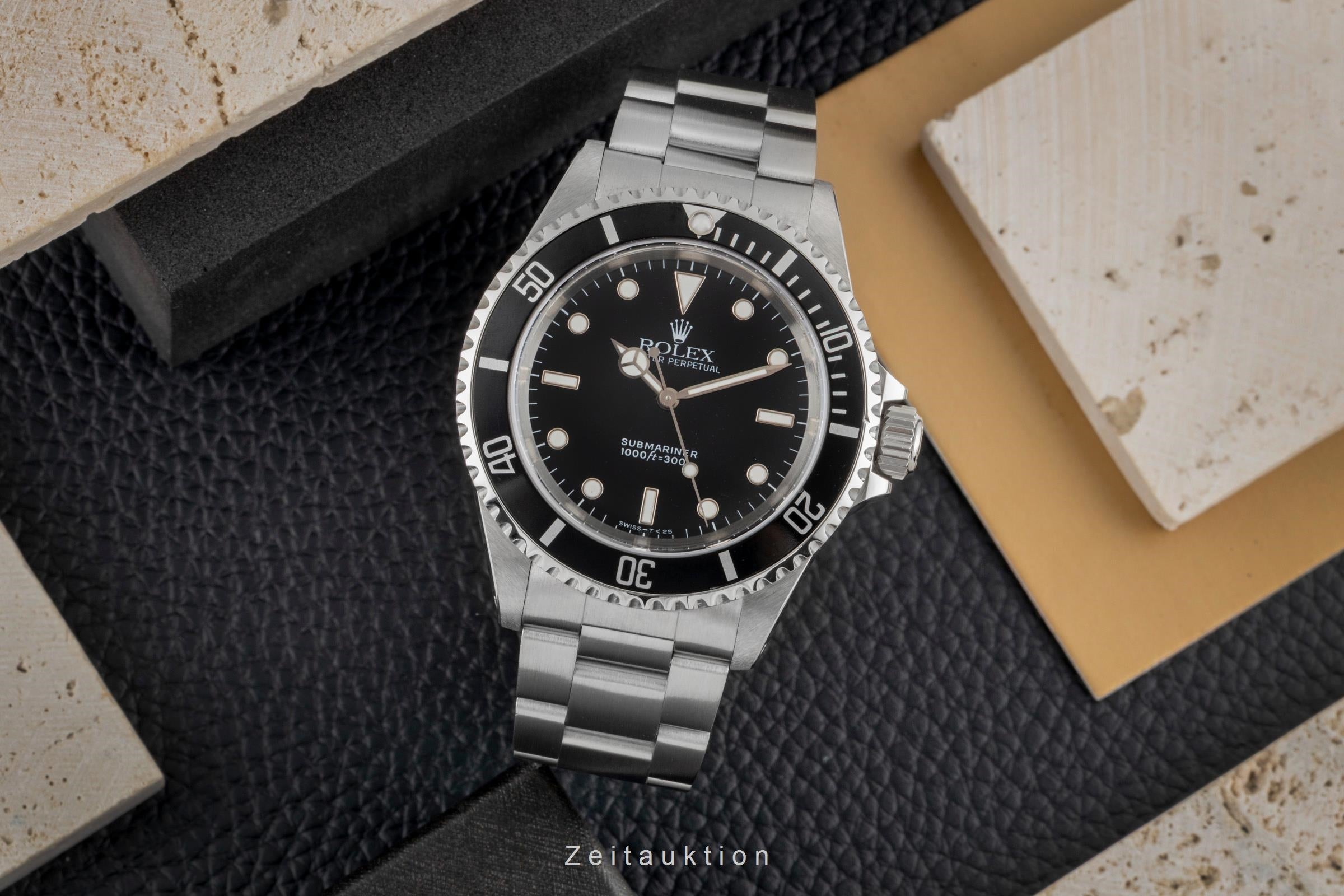 Rolex Submariner steel automatic men's watch 14060  [2604981]