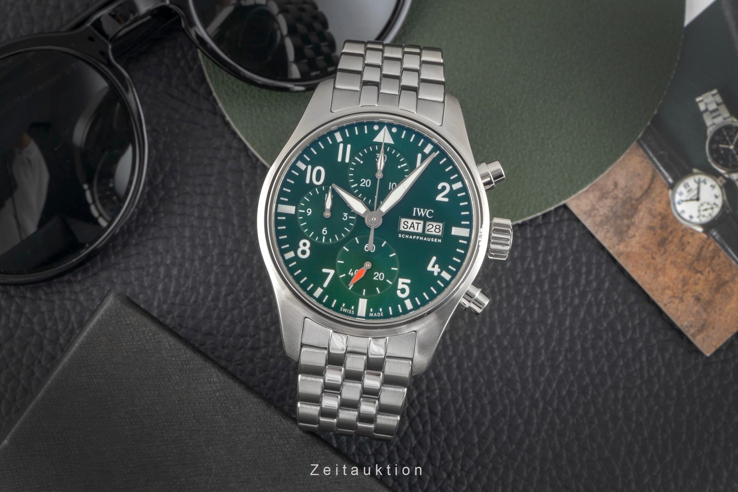 IWC Pilot chronograph steel automatic men's watch IW388103 LP: 8600EUR  [2605066]