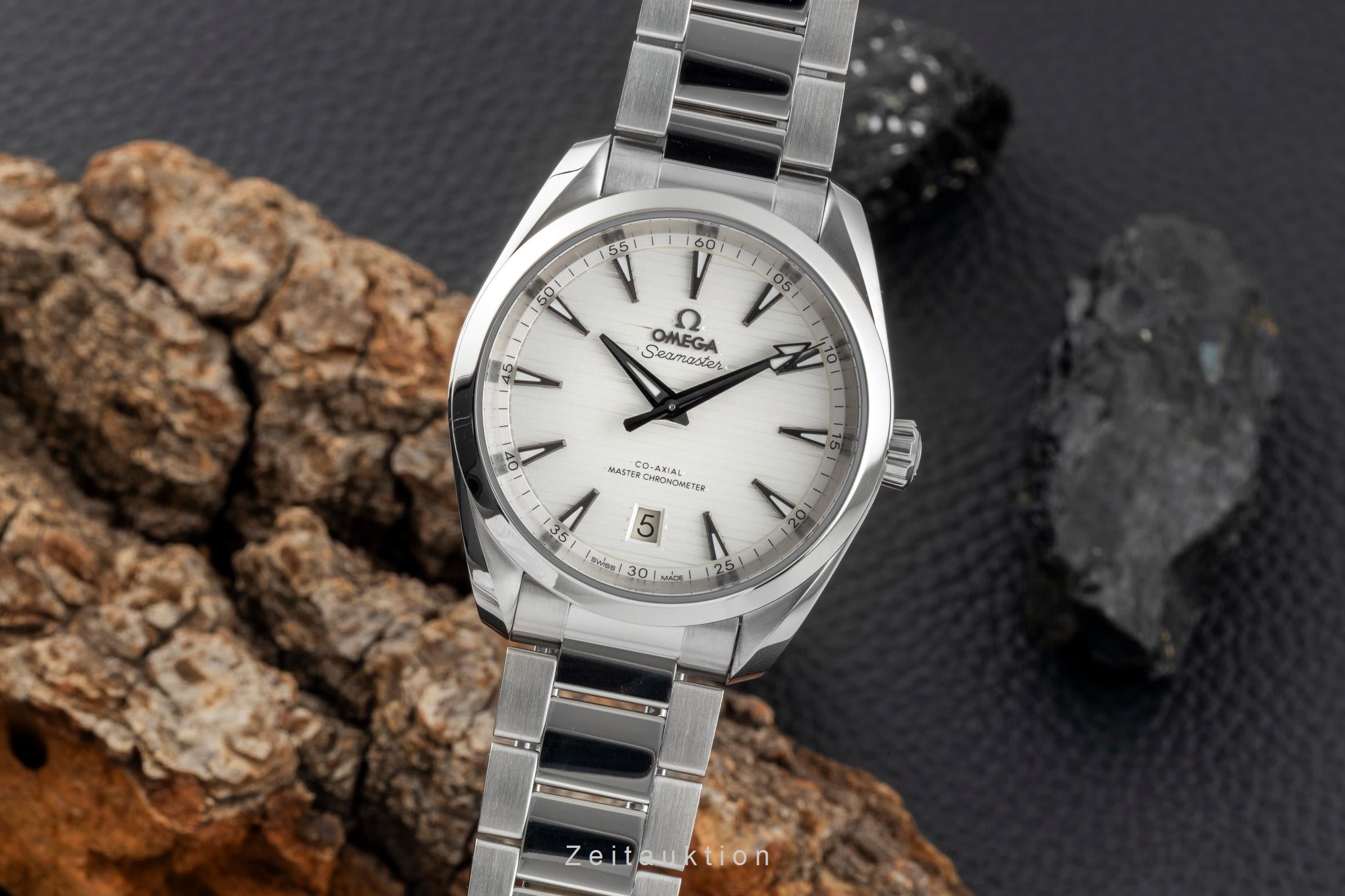 Omega Seamaster steel automatic men's watch 220.10.38.20.02.001 LP: 6800EUR  [2605071]