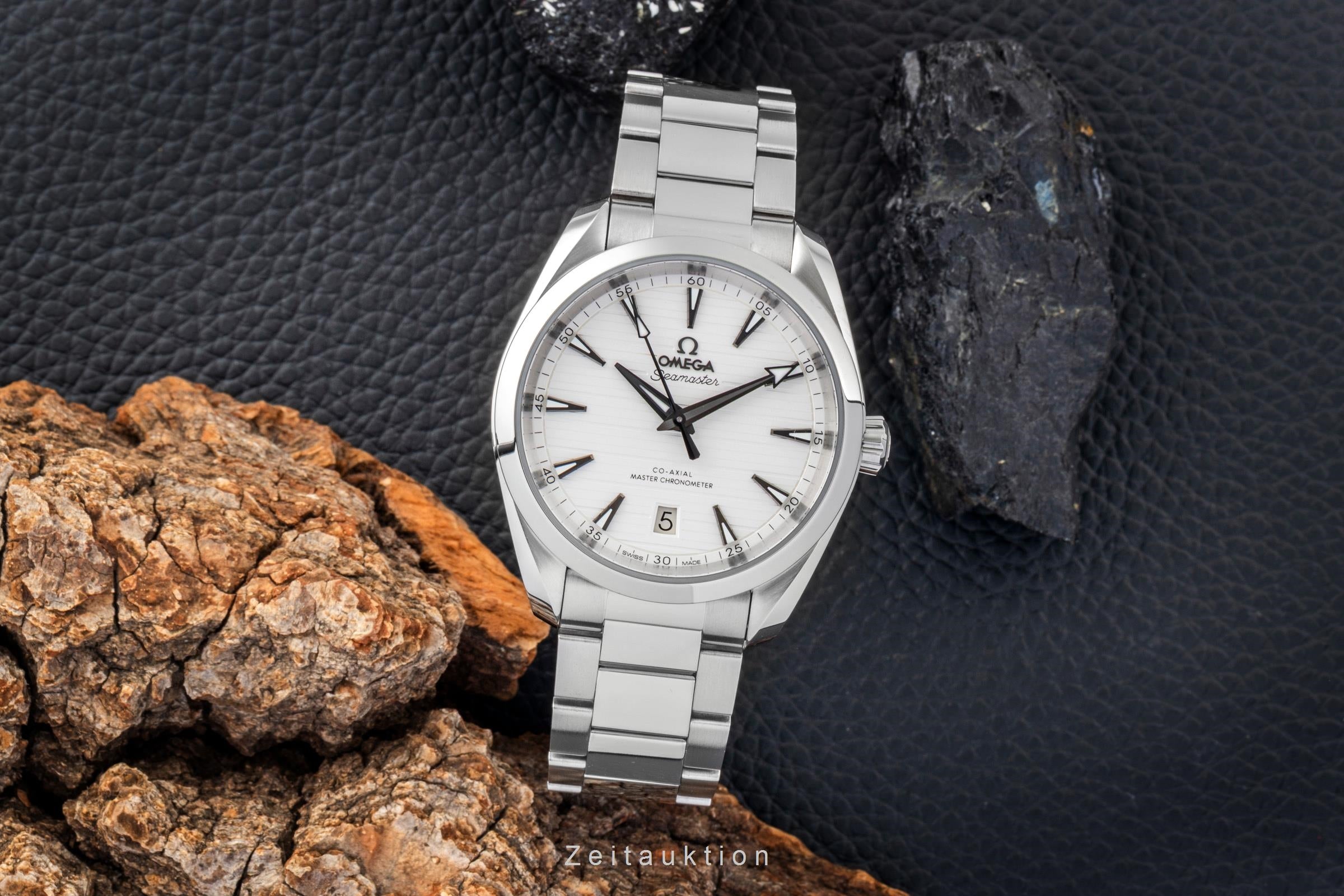 Omega Seamaster steel automatic men's watch 220.10.38.20.02.001 LP: 6800EUR  [2605071]