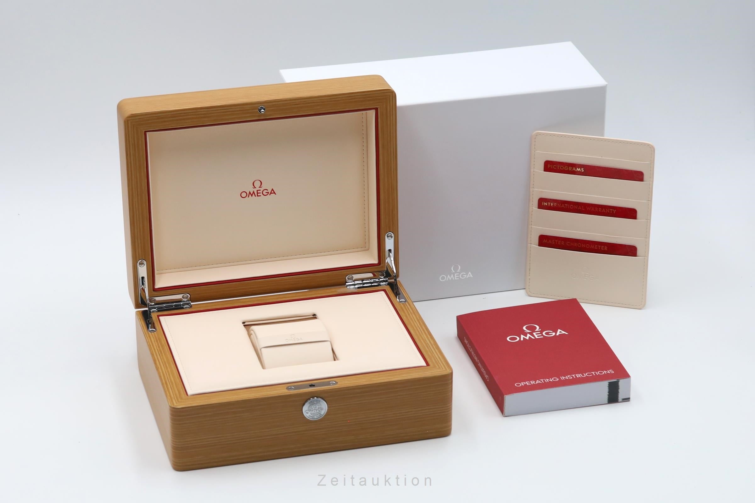Omega Seamaster steel automatic men's watch 220.10.38.20.02.001 LP: 6800EUR  [2605071]