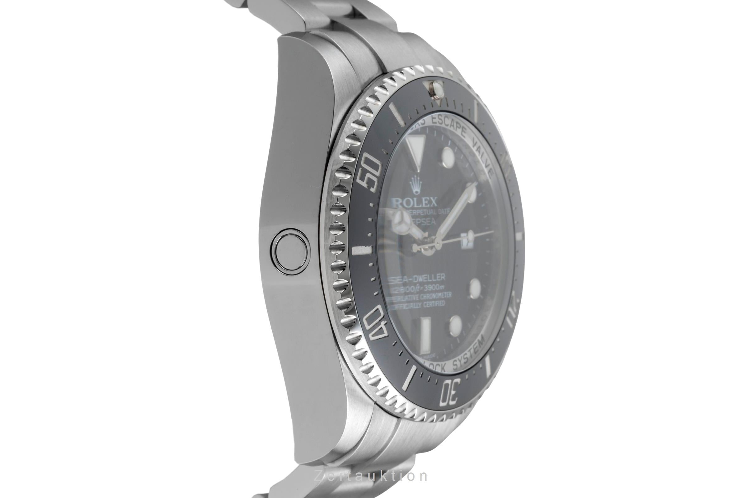 Rolex Sea-Dweller steel automatic men's watch 116660  [2605089]