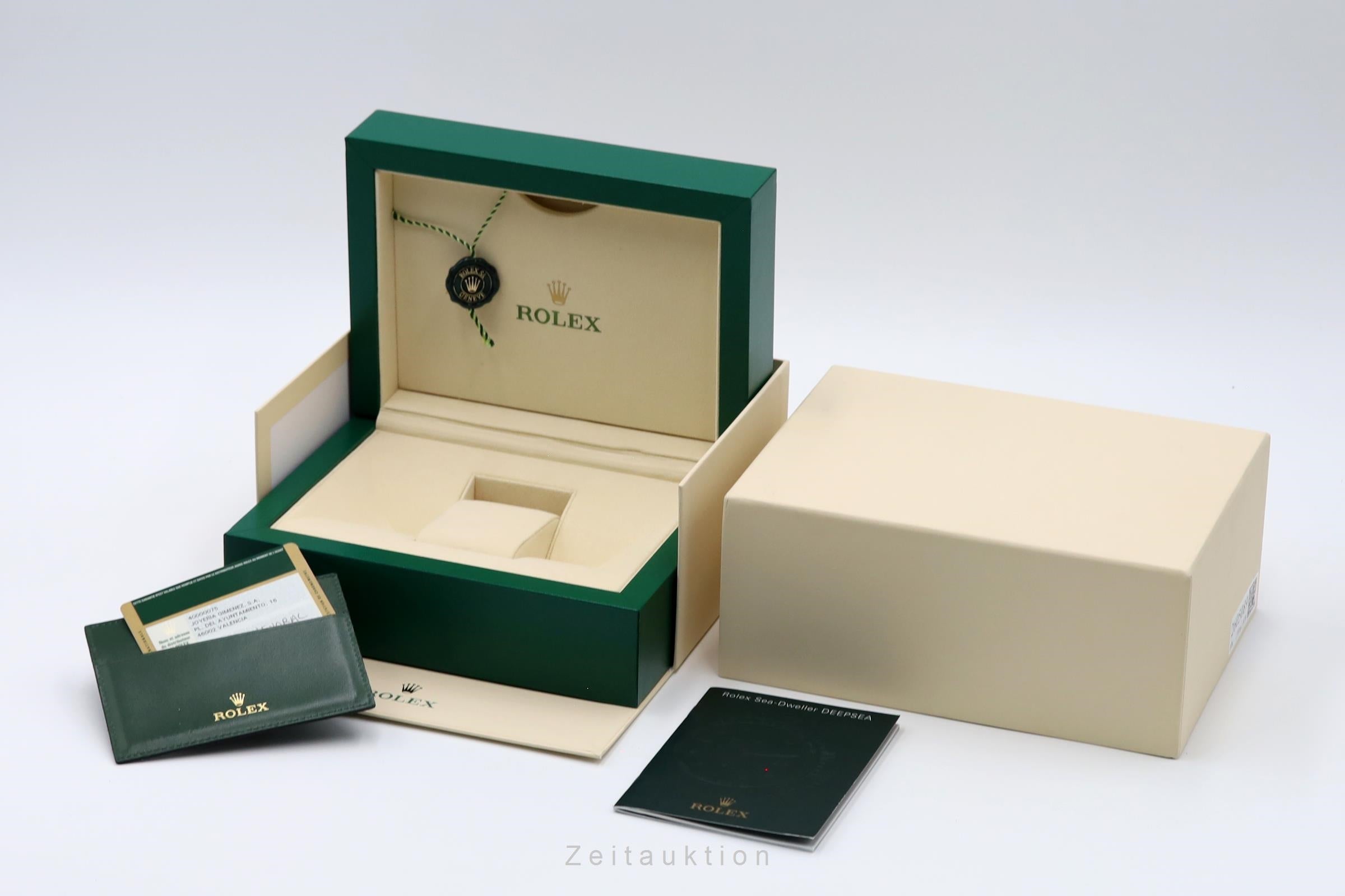 Rolex Sea-Dweller steel automatic men's watch 116660  [2605089]