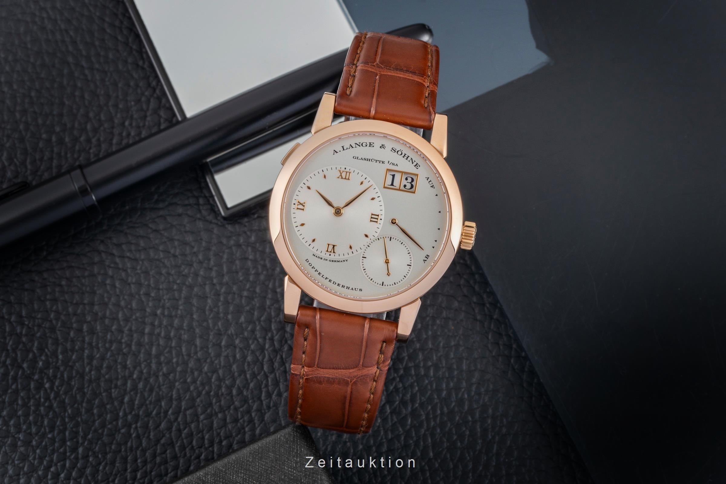A. Lange & Söhne Lange 1 or rouge 18 ct à remontage manuel montre pour hommes 101.032 LP: 48900EUR  [2605113]