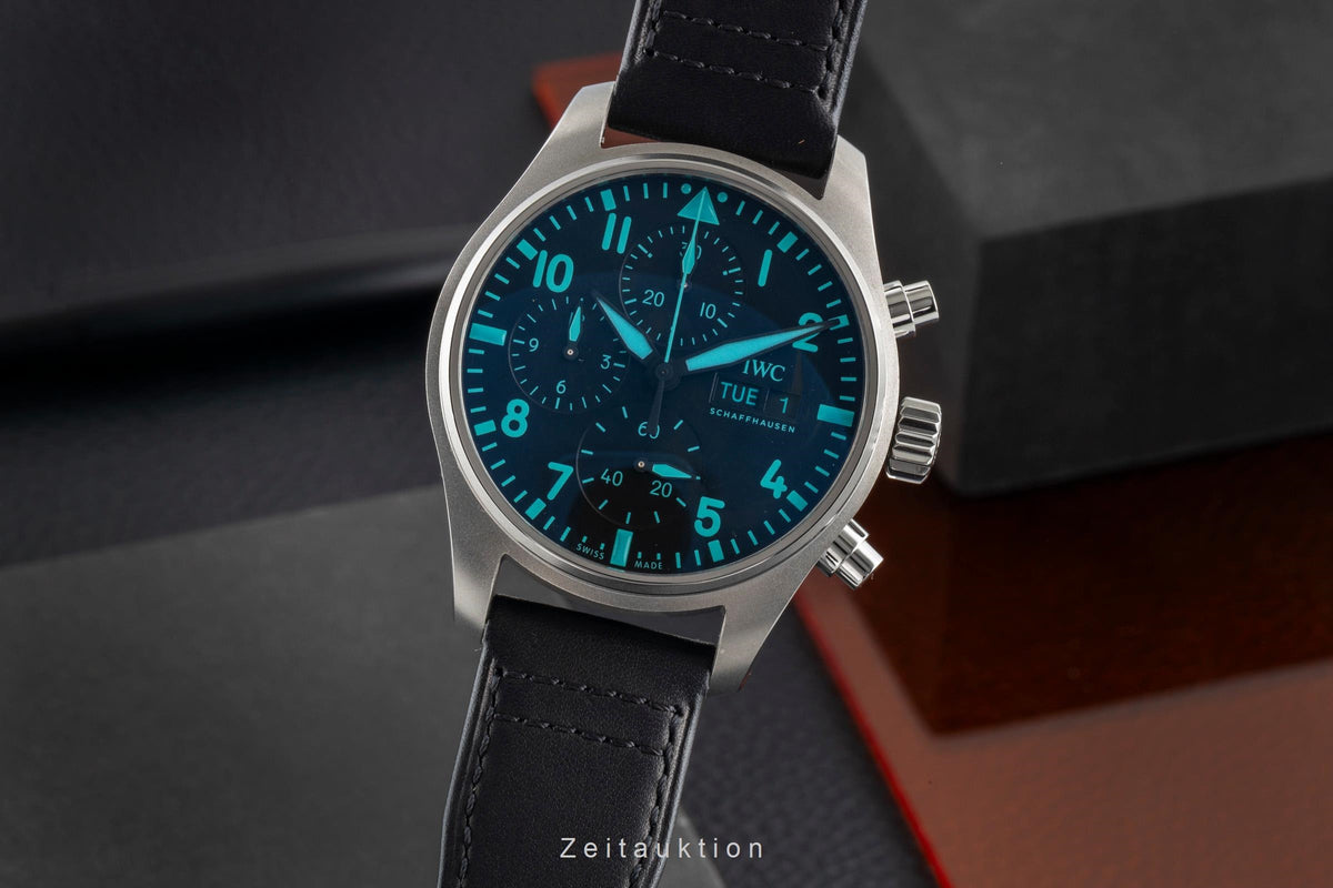 IWC Fliegerchronograph chronograph titanium automatic men's watch IW388108 LP: 9400EUR  [2605121]