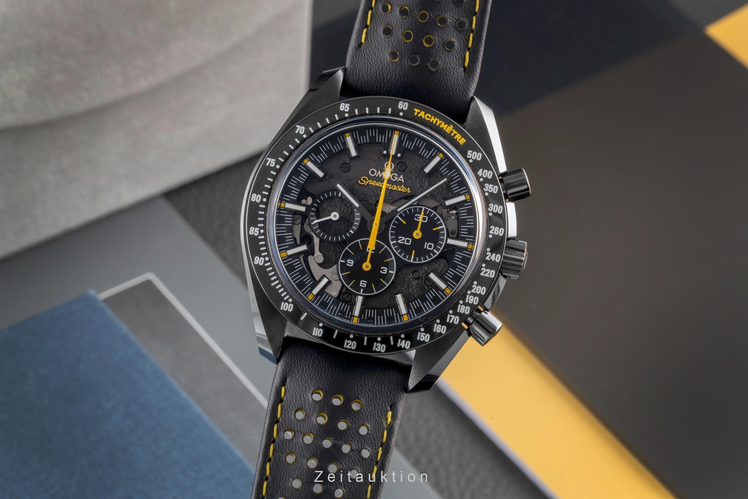 Omega Speedmaster Moonwatch chronograph ceramic manual winding men's watch 311.92.44.30.01.001  [2605125]