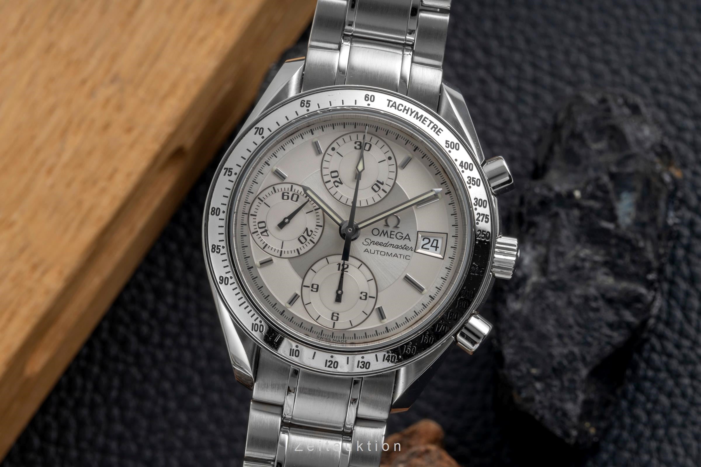 Omega Speedmaster Date chronograph steel automatic men's watch 3513.30.00  [2605224]
