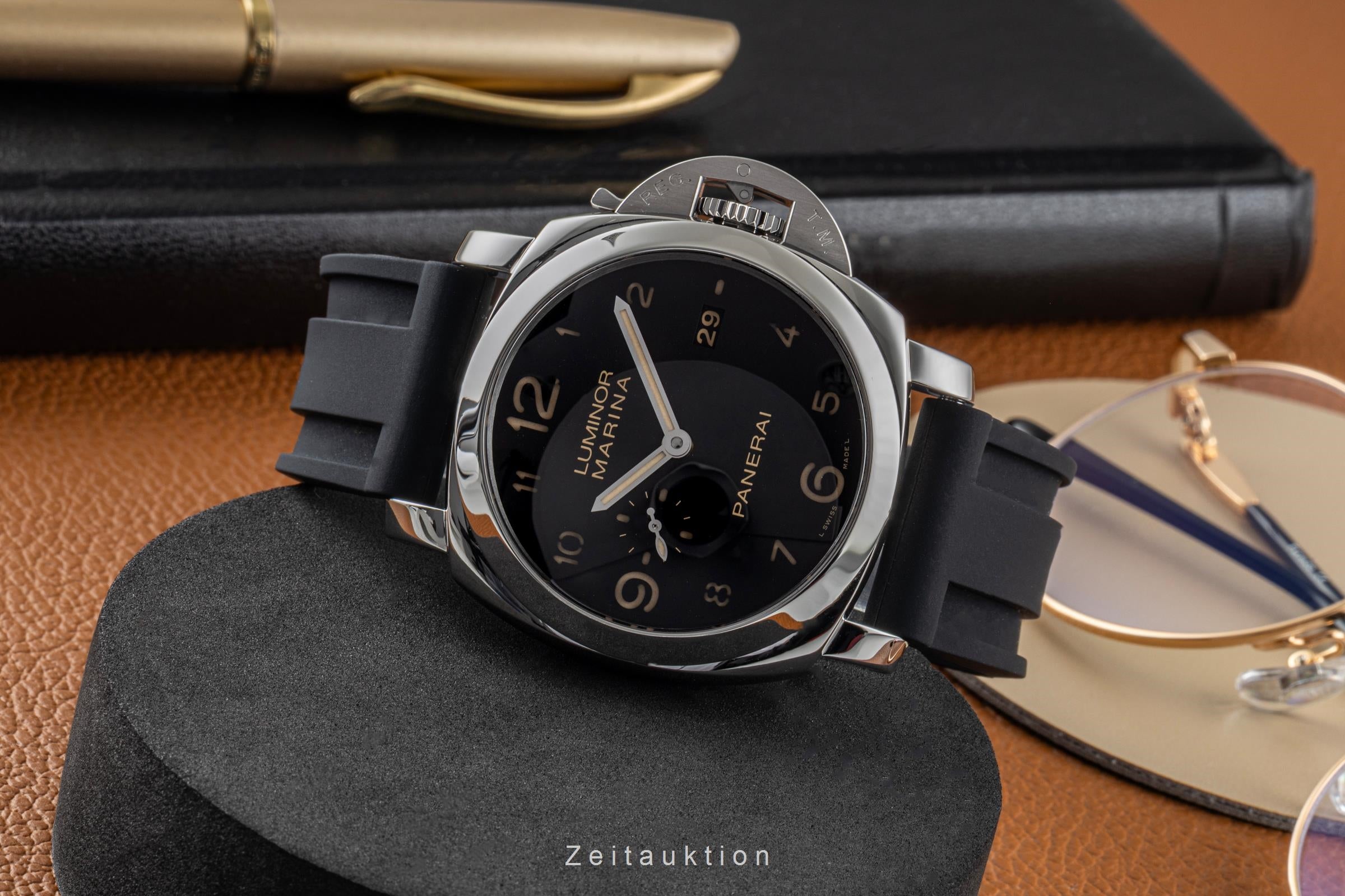 Panerai Luminor Marina steel automatic men's watch PAM00359 LP: 9900EUR  [2605262]