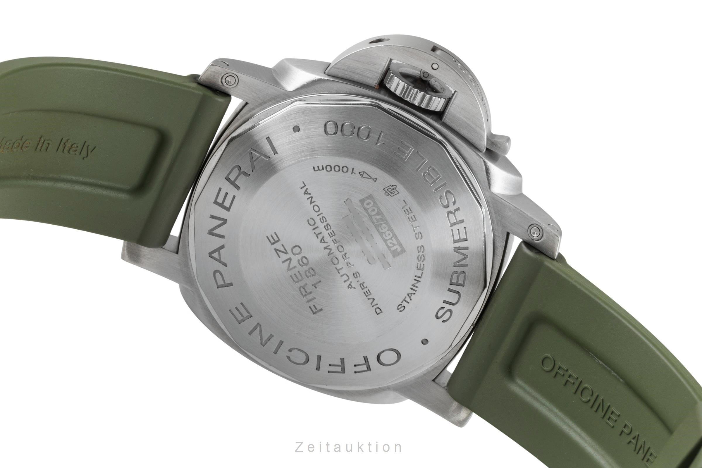 Panerai Submersible steel automatic men's watch PAM00243  [2605296]