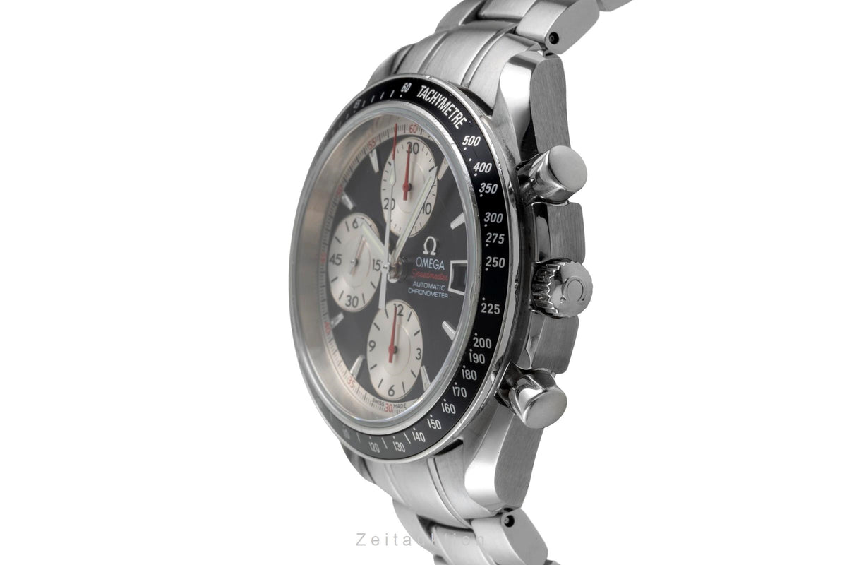 Omega Speedmaster Date Chronograph Stahl Automatik Ref. 3210.51.00 VP: 6100,- € [2605315]
