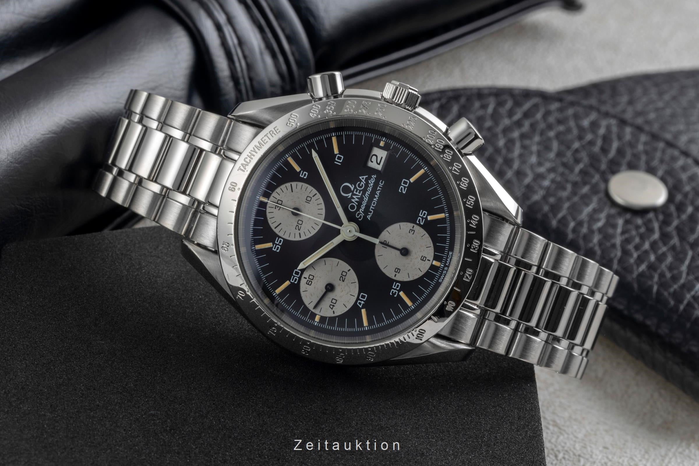 Omega Speedmaster Date chronograph steel automatic Kal. 1155 Ref