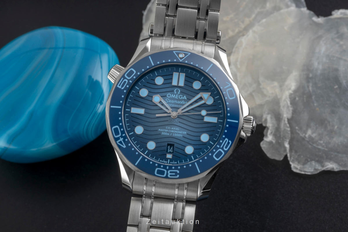 Omega Seamaster acciaio automatismo orologio da uomo 210.30.42.20.03.003 LP: 6800EUR  [2605360]