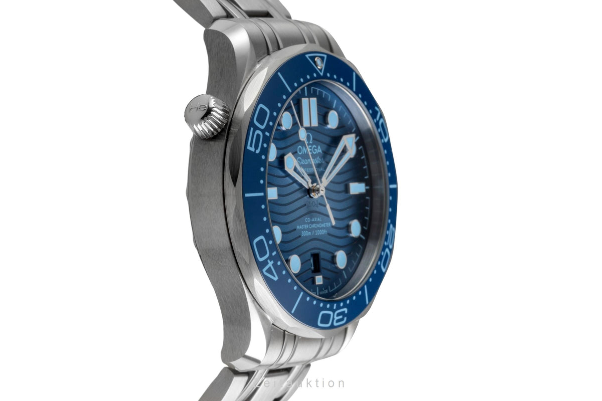 Omega Seamaster acciaio automatismo orologio da uomo 210.30.42.20.03.003 LP: 6800EUR  [2605360]