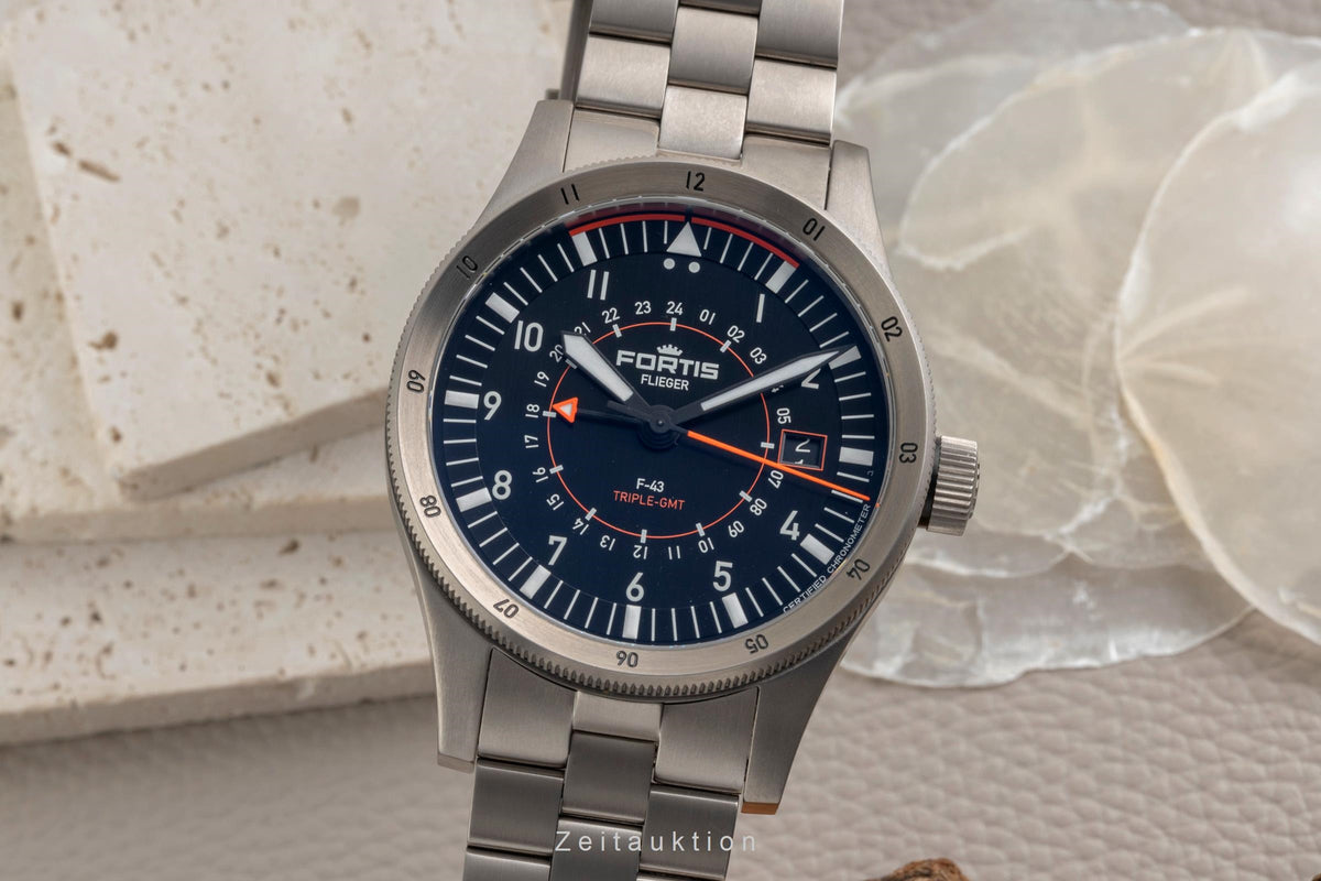 Fortis F-43 Triple GMT Titan Automatik Herrenuhr Ref F4260000 Box & Papiere 2022 [2605370]