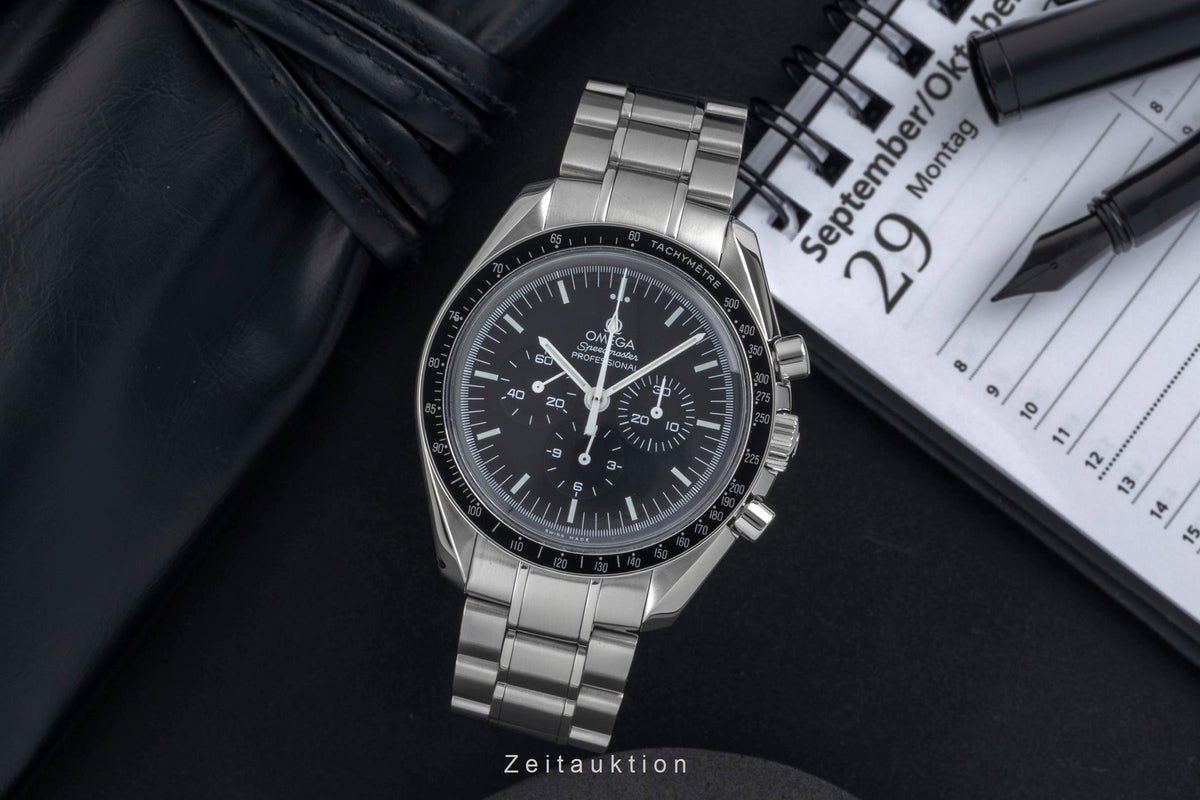 Omega Speedmaster Moonwatch Stahl Handaufzug Ref. 311.30.42.30.01.005 B&P  [2605371]