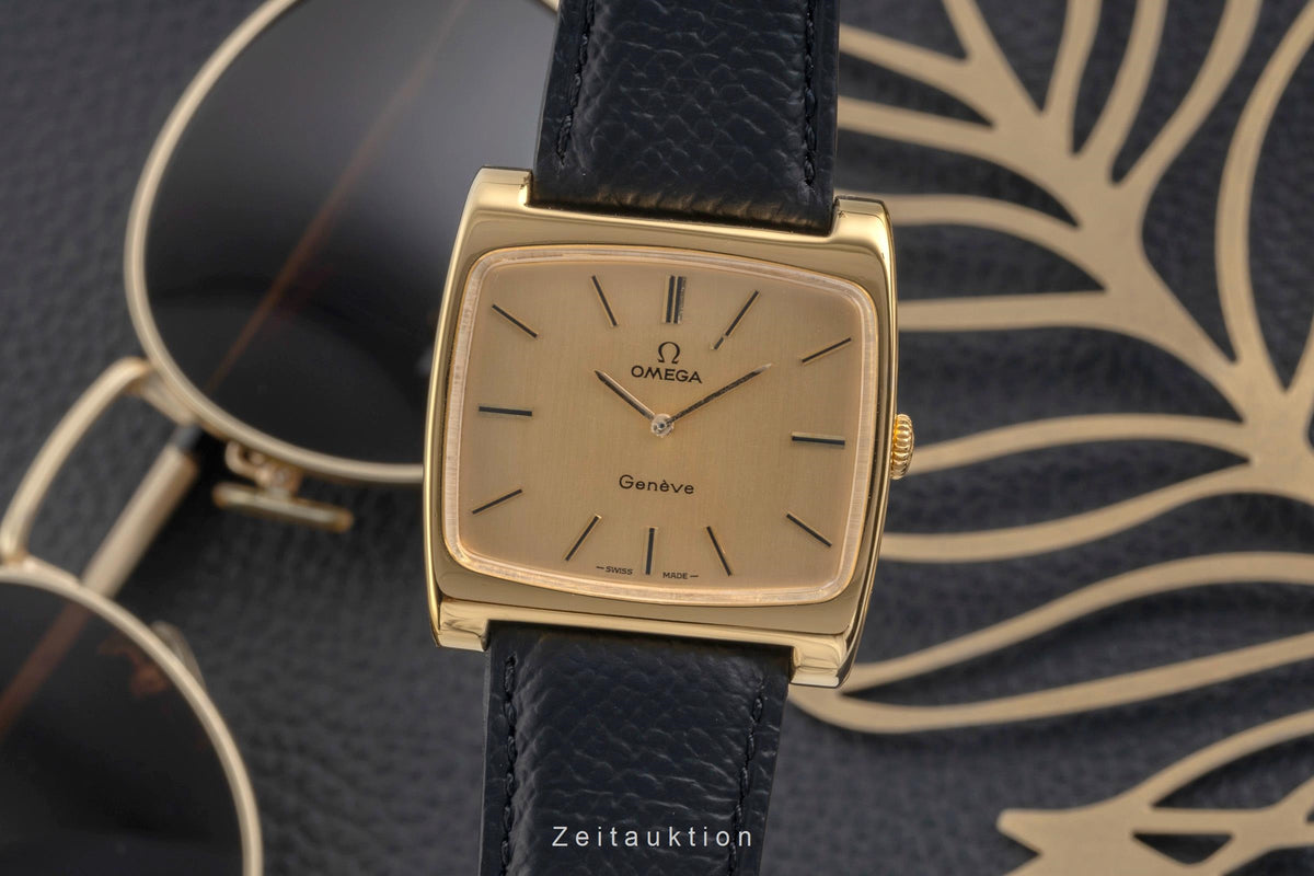 Omega Geneve laiton doré à remontage manuel montre pour hommes 111.0109 Vintage  [2605494]