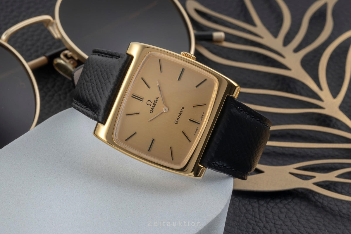 Omega Geneve laiton doré à remontage manuel montre pour hommes 111.0109 Vintage  [2605494]