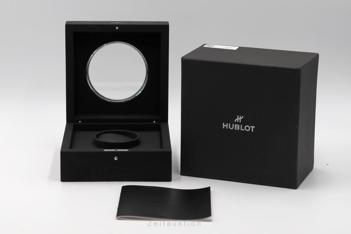 Hublot Classic Fusion titanium automatic men's watch 565.NX.7170.LR  [2605522]