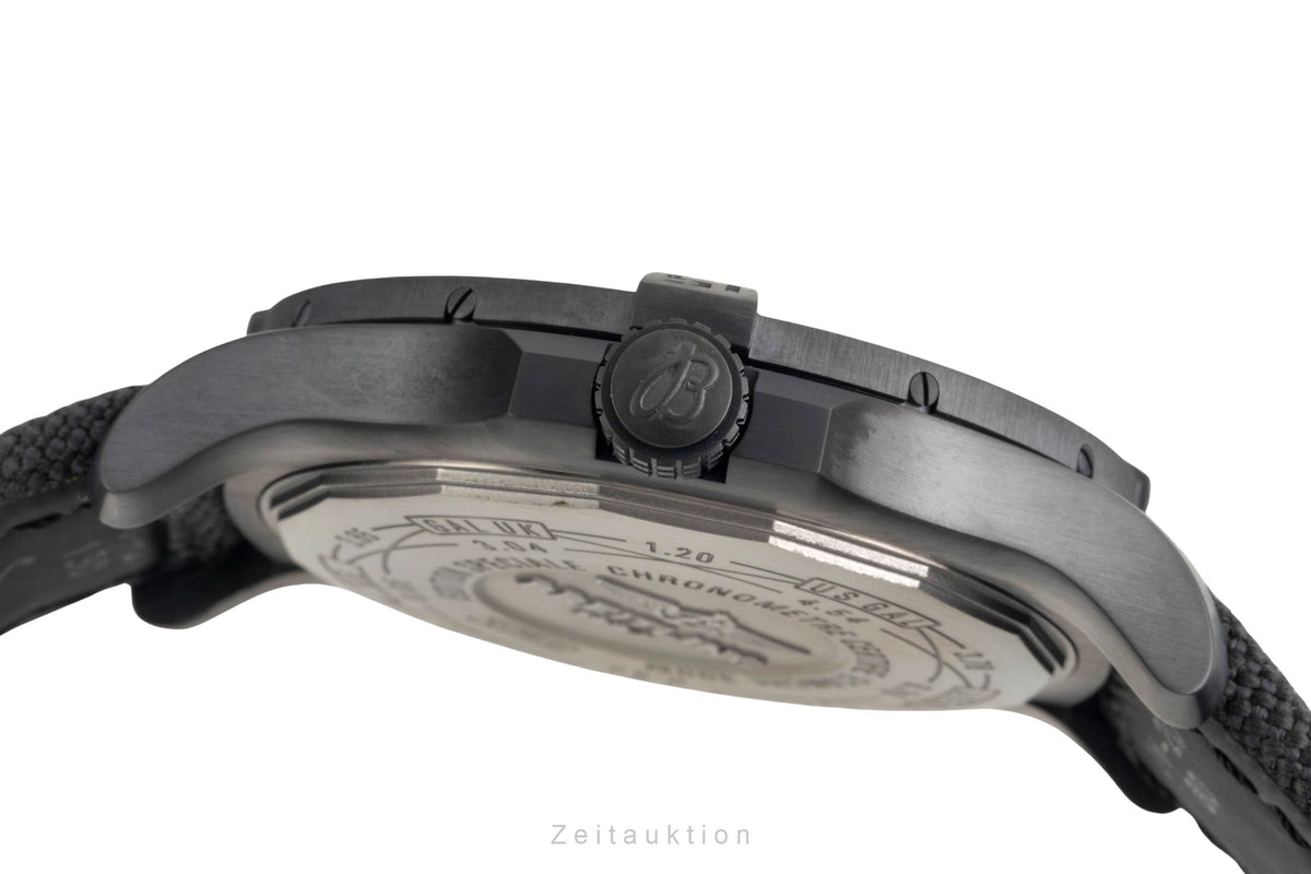 Breitling Avenger titanio automatismo orologio da uomo V17310  [2605523]