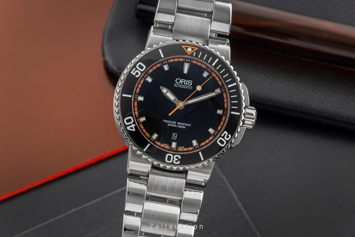 Oris Aquis Date acier automatique montre pour hommes 01 733 7653 4128-07 8 26 01PEB  [2605525]