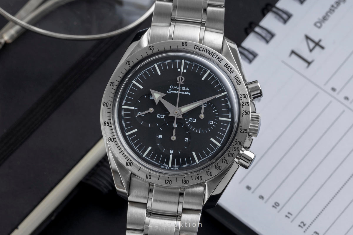 Omega Speedmaster Broad Arrow Chronograph Handaufzug Herrenuhr Ref. 3594.50.00 [2605535]