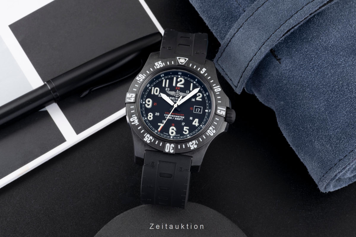 Breitling Colt Skyracer Breitlight Black Dial Quarz Herrenuhr Ref. X74320E4/BF87 [2605608]