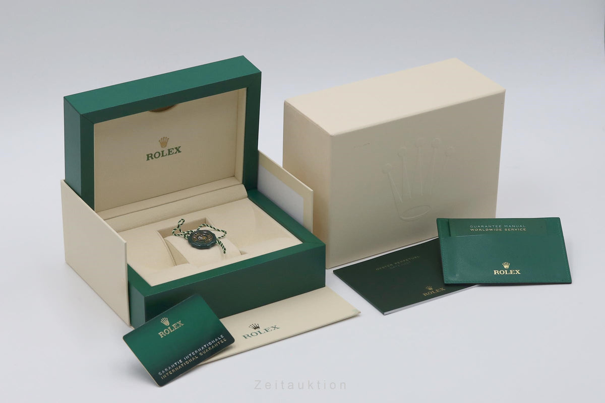 Rolex Datejust steel automatic men's watch 126300  [2605632]