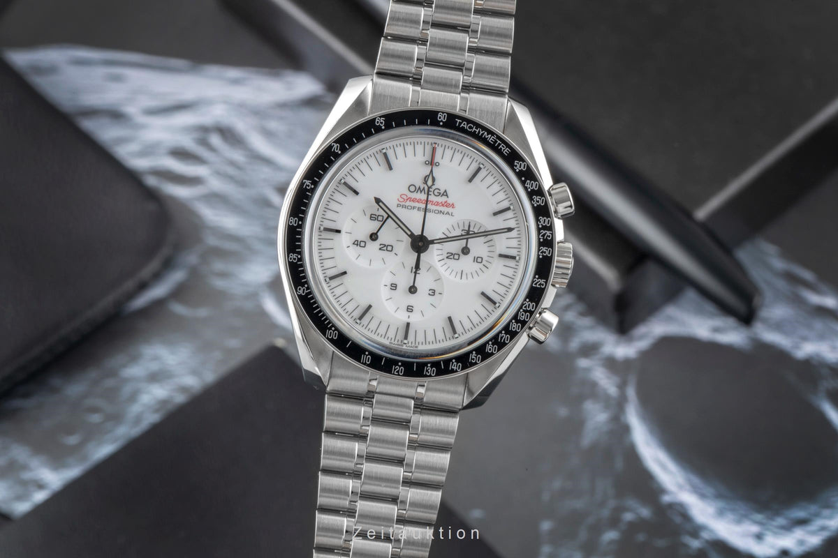 Omega Speedmaster Moonwatch Chronograph Stahl Ref. 310.30.42.50.04.001 B&P 2026 [2605635]