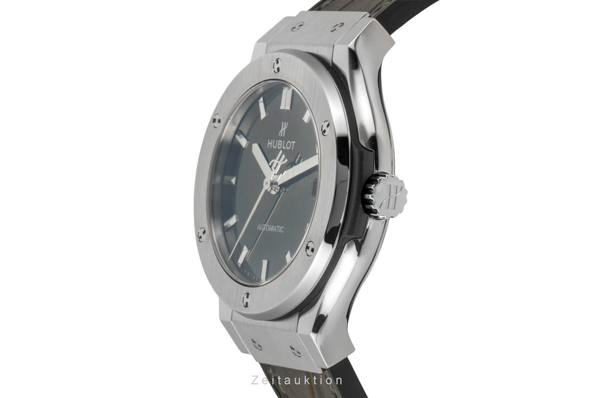 Hublot Classic Fusion titanium automatic men's watch 565.NX.8970.LR LP: 8600EUR  [2605667]
