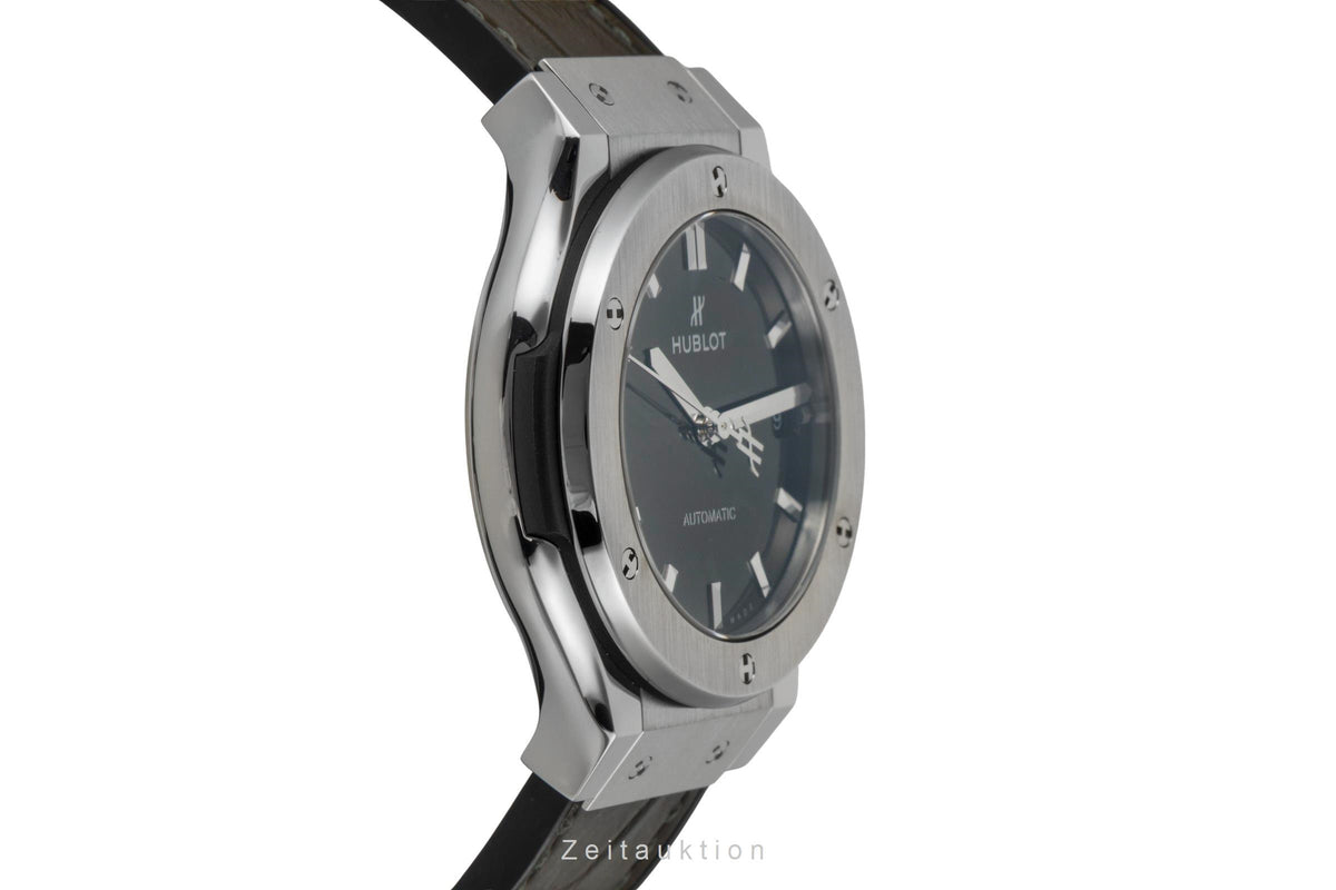 Hublot Classic Fusion titanium automatic men's watch 565.NX.8970.LR LP: 8600EUR  [2605667]