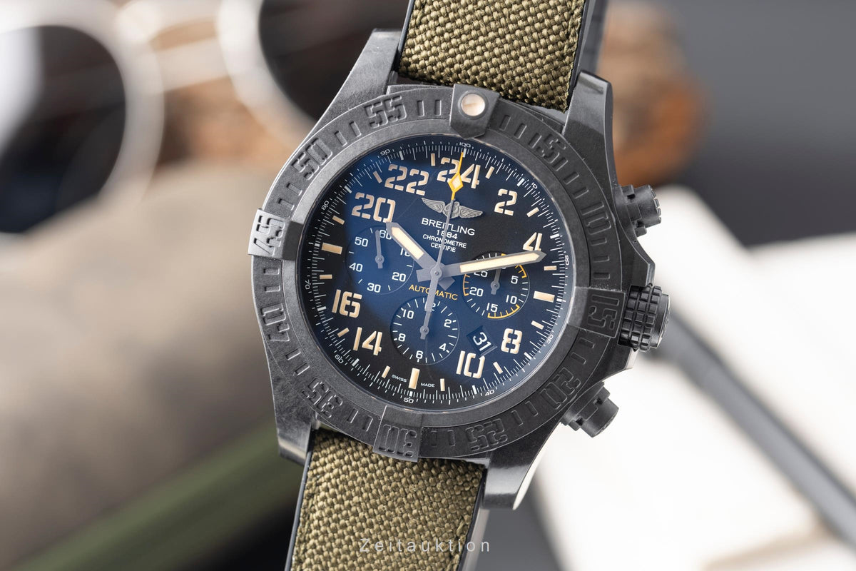 Breitling Avenger chronograph breitlight automatic men's watch XB12101A/BF46 Limited  [2605726]
