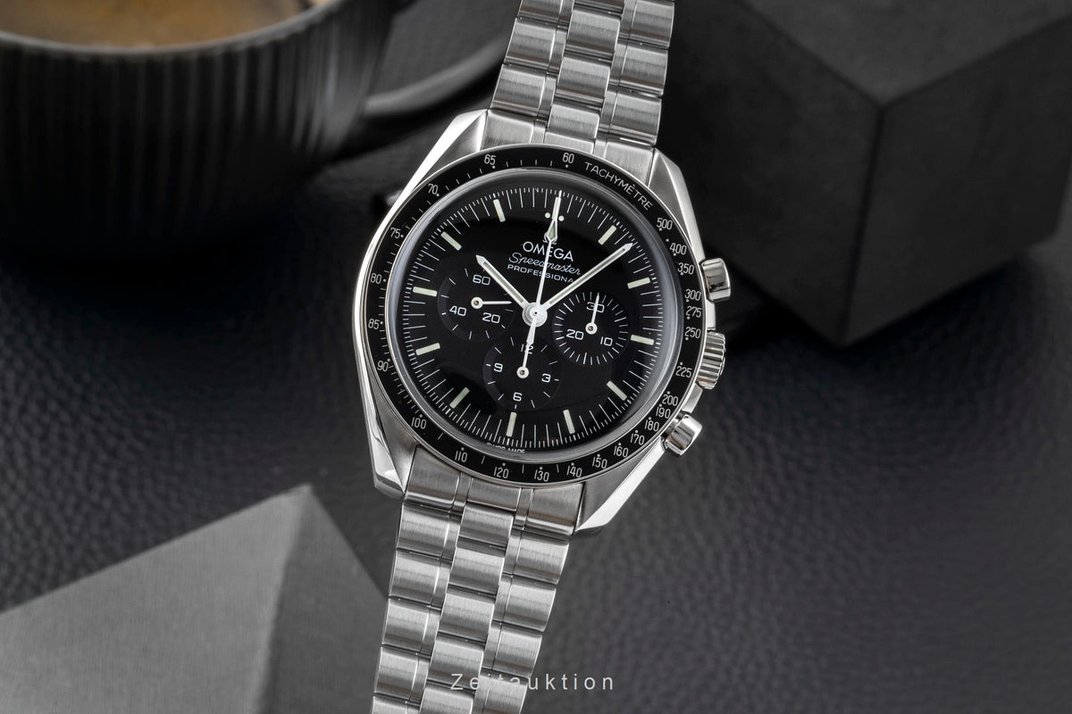 Omega Speedmaster Moonwatch Chronograph Ref. 310.30.42.50.01.001 NP: 7600,- € [2605746]