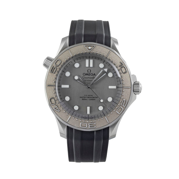 Omega Seamaster steel / titanium automatic men's watch 210.32.42.20.06.002 LP: 6700EUR  [2605801]
