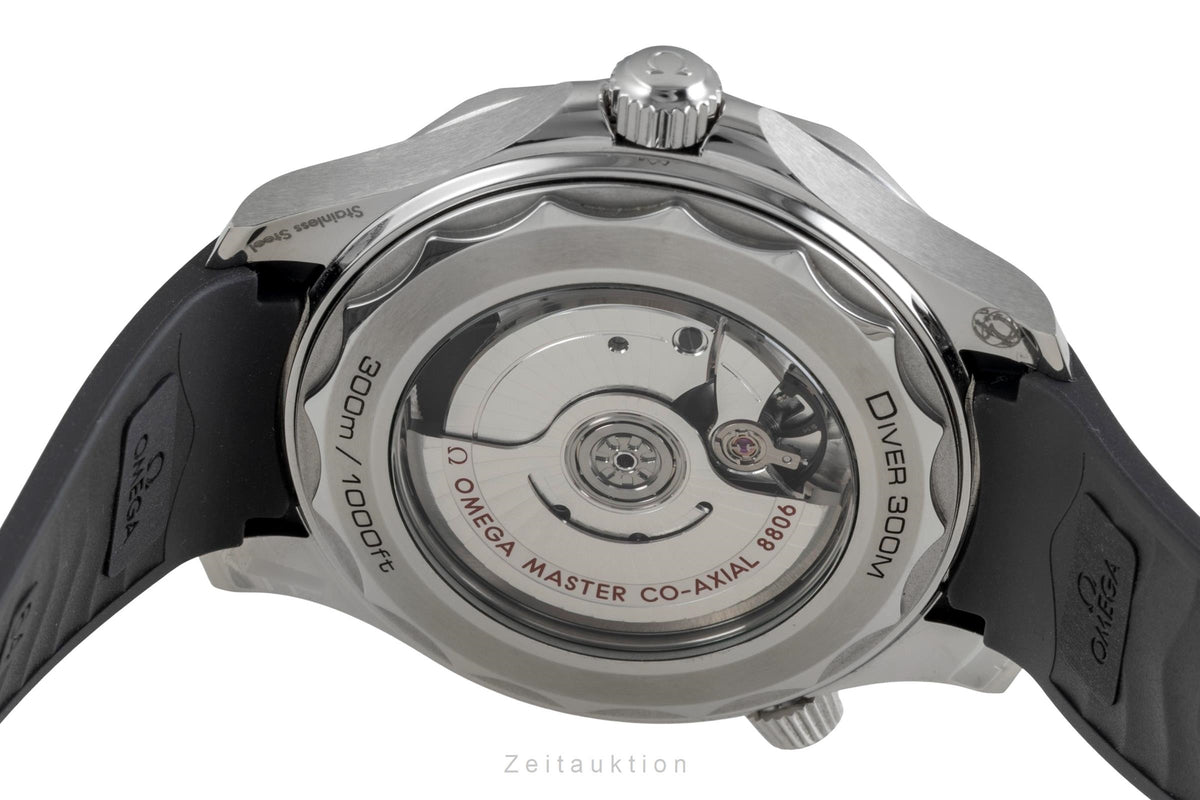 Omega Seamaster steel / titanium automatic men's watch 210.32.42.20.06.002 LP: 6700EUR  [2605801]