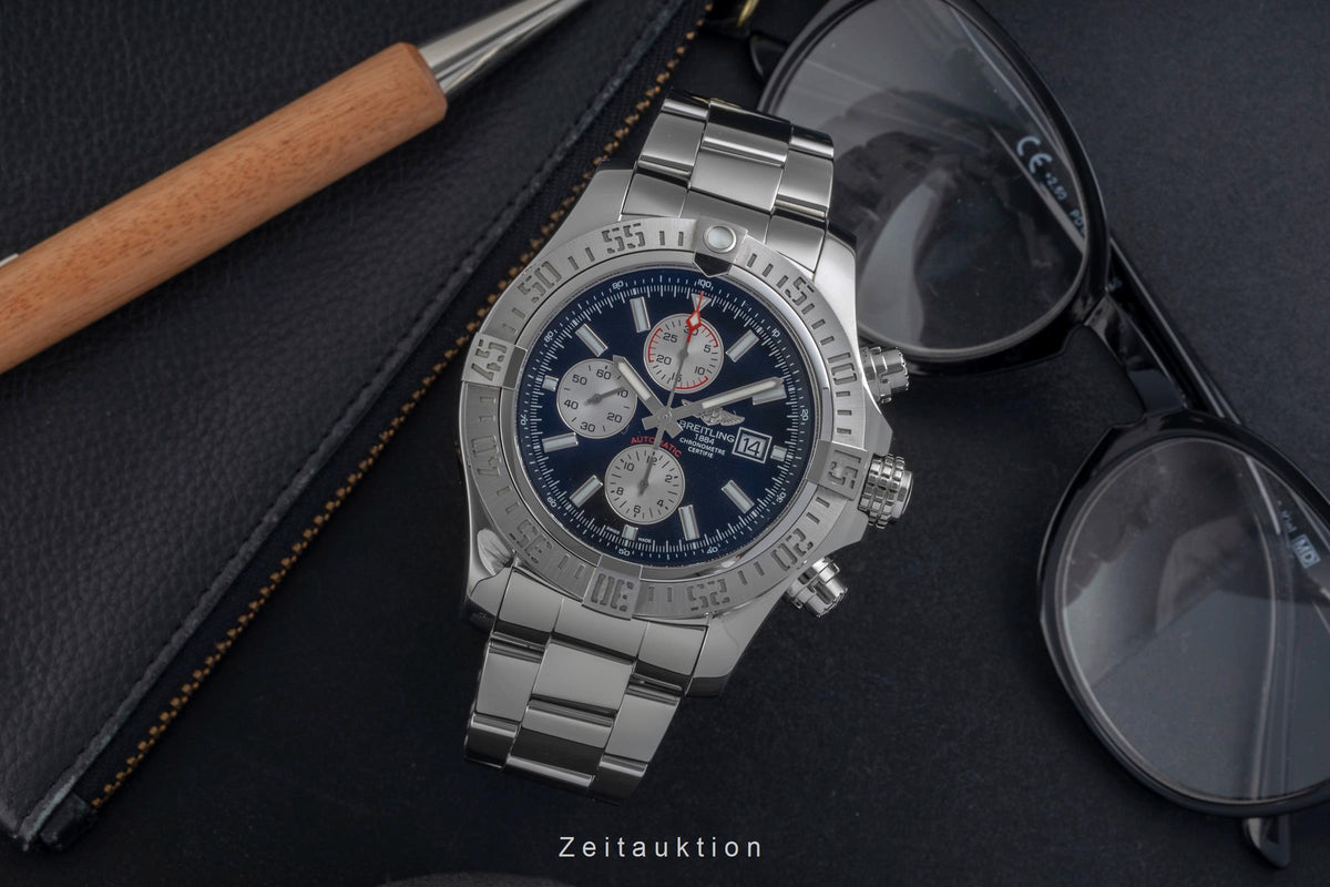 Breitling Super Avenger II Chronograph Stahl Automatik Ref. A1337111/BC29 B&P [2605805]