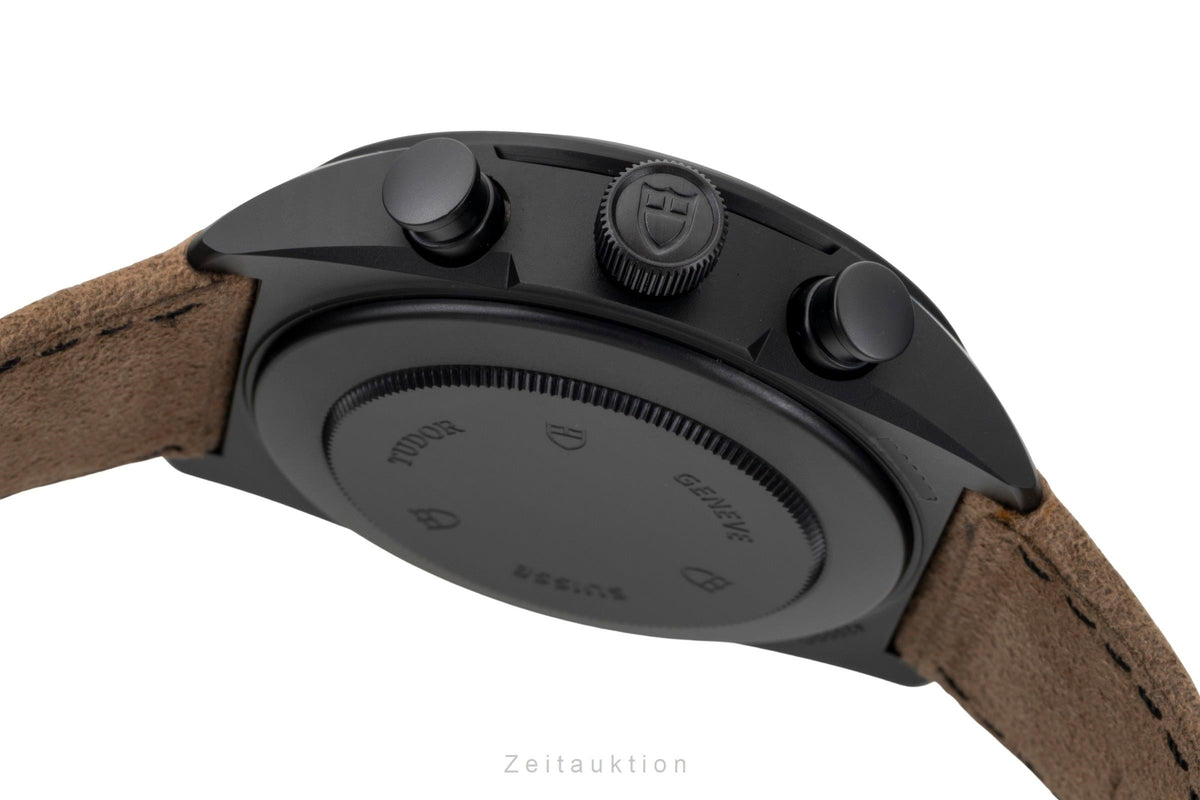 Tudor Black Shield chronograph ceramic / steel automatic men's watch M42000CN-0016  [2605813]