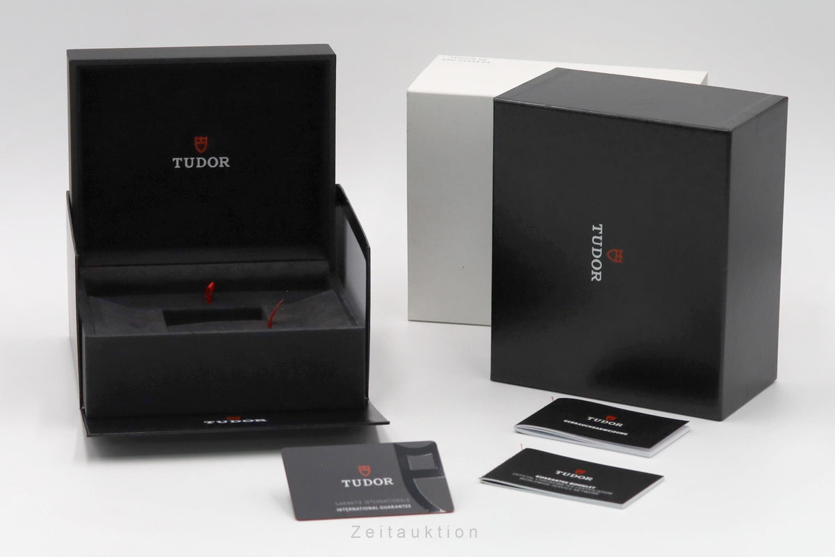 Tudor Black Bay steel automatic men's watch M79230N  [2605827]