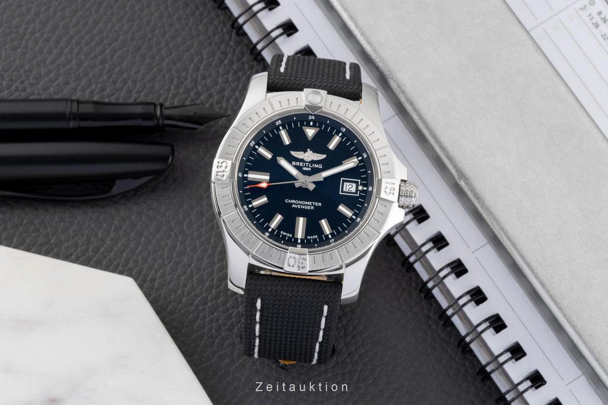 Breitling Avenger steel automatic men's watch A17318101B1X2  [2605867]