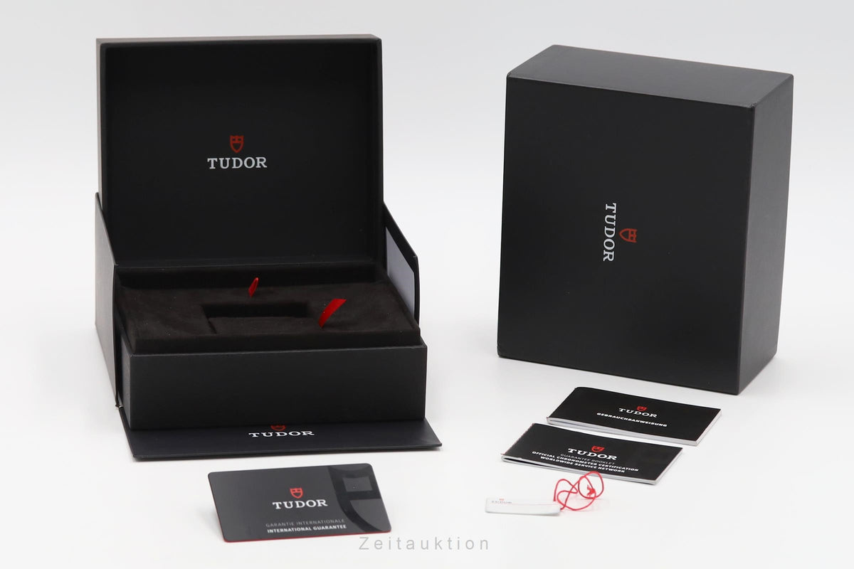 Tudor Black Bay steel automatic men's watch M7943A1A0NU LP: 4940EUR  [2605868]