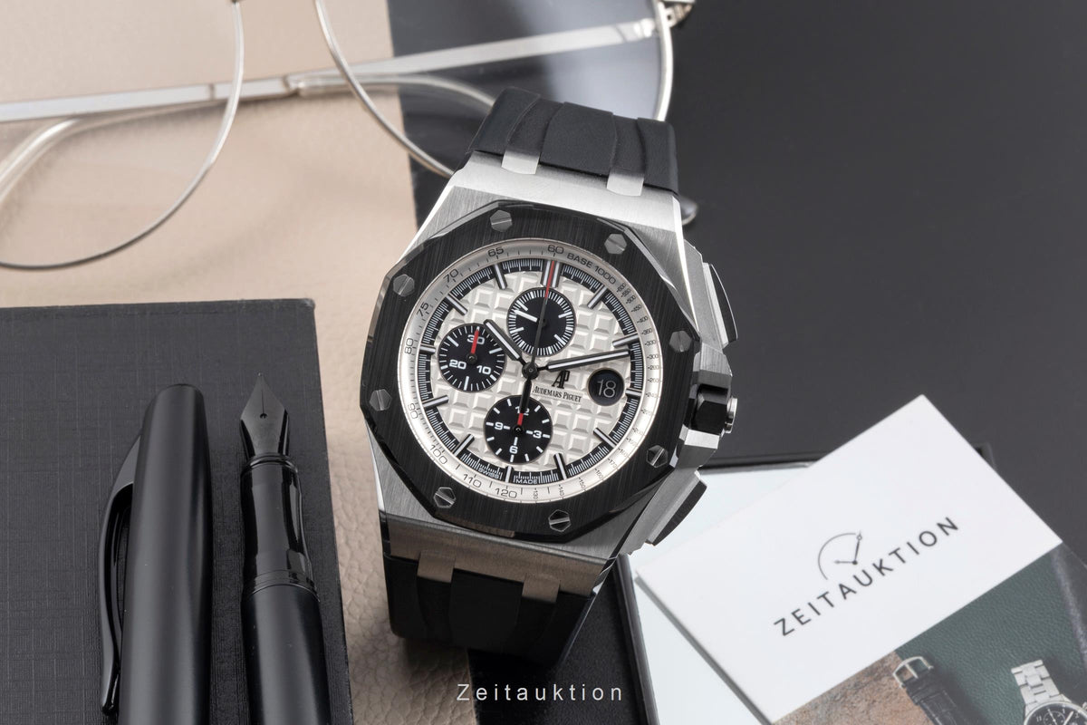 Audemars Piguet Royal Oak chronograph steel automatic men's watch 26400SO.OO.A002CA.01  [2605889]