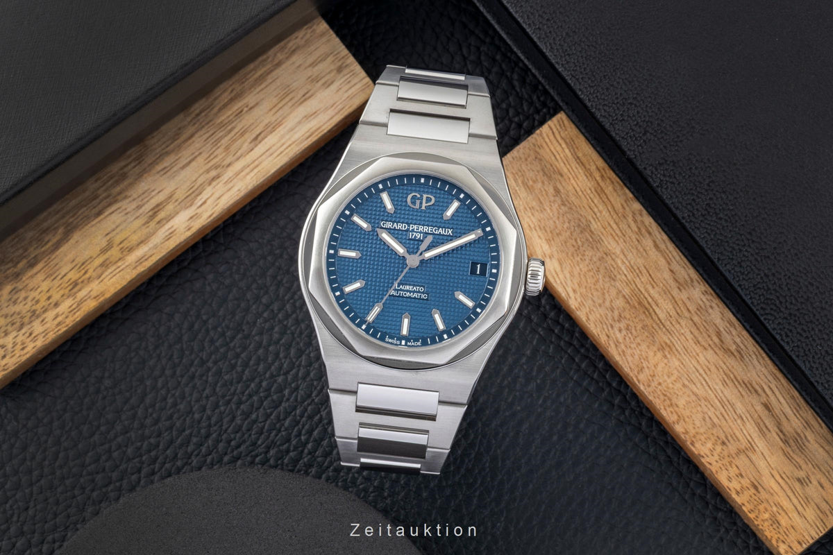 Girard Perregaux Laureato steel automatic men's watch 81010-11-431-11A LP: 15100EUR  [2605965]