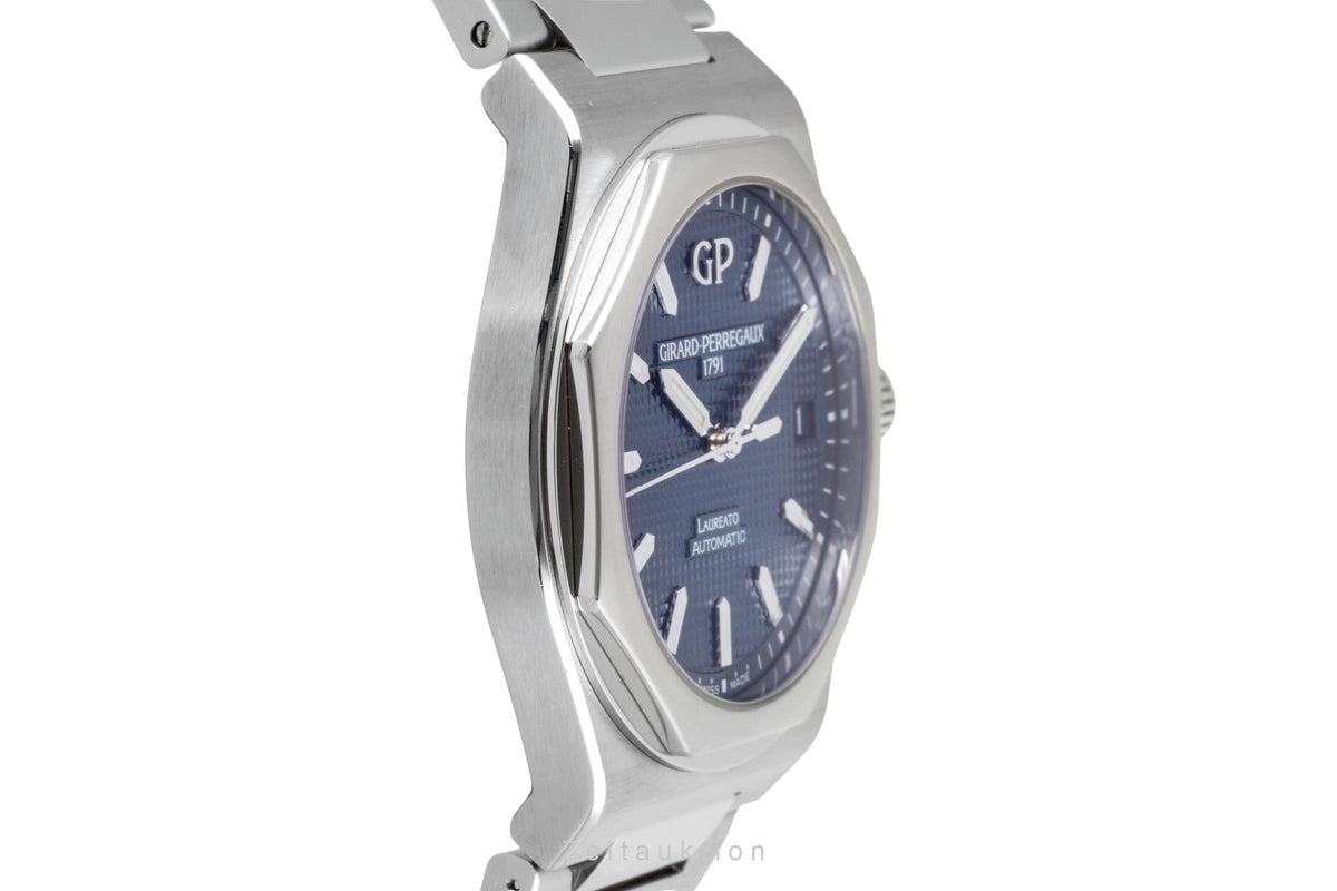 Girard Perregaux Laureato steel automatic men's watch 81010-11-431-11A LP: 15100EUR  [2605965]