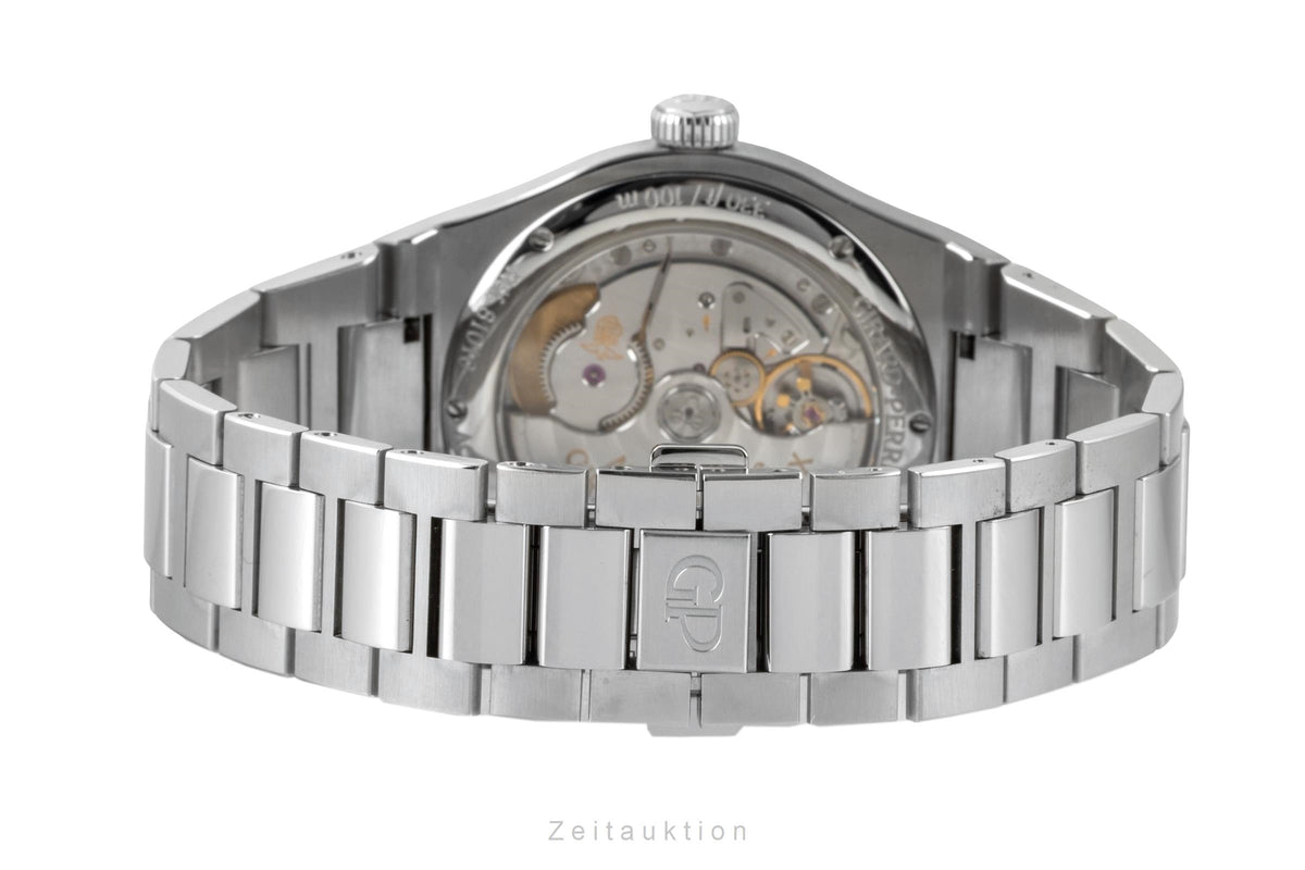 Girard Perregaux Laureato steel automatic men's watch 81010-11-431-11A LP: 15100EUR  [2605965]