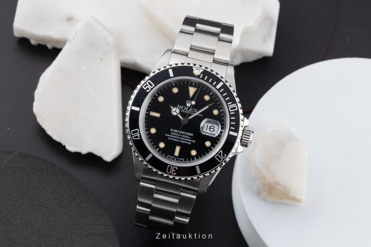Rolex Submariner steel automatic men's watch 16610  [2605967]