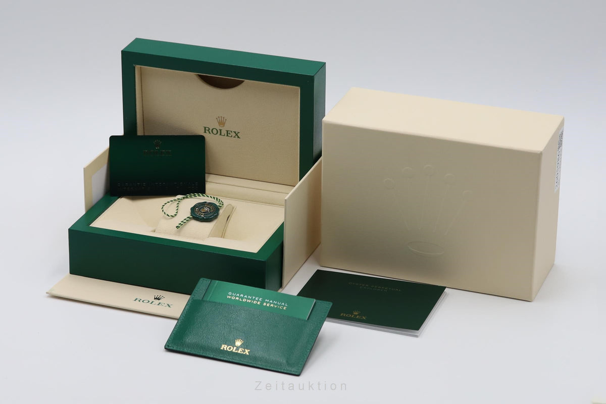 Rolex Explorer steel automatic men's watch 124270  [2605986]