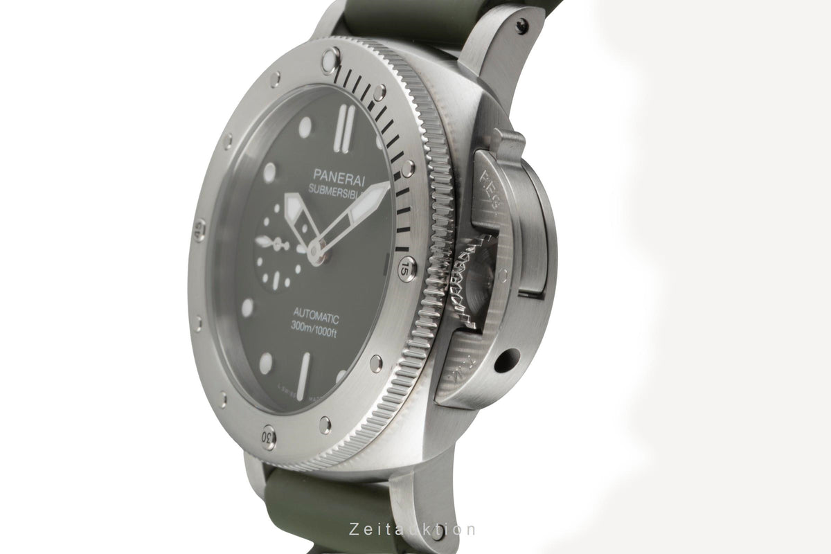 Panerai Submersible steel automatic men's watch PAM01055  [2606057]