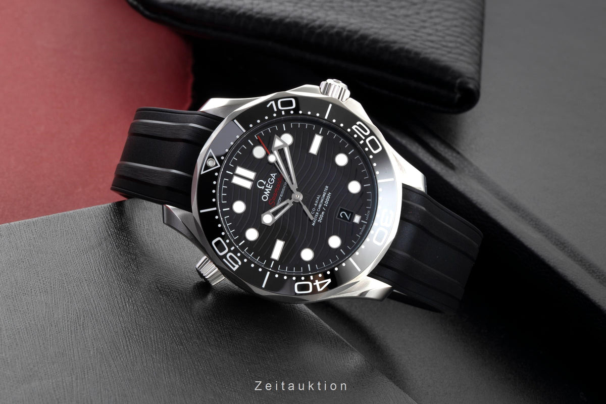 Omega Seamaster acciaio automatismo orologio da uomo 210.32.42.20.01.001 LP: 6100EUR  [2606063]